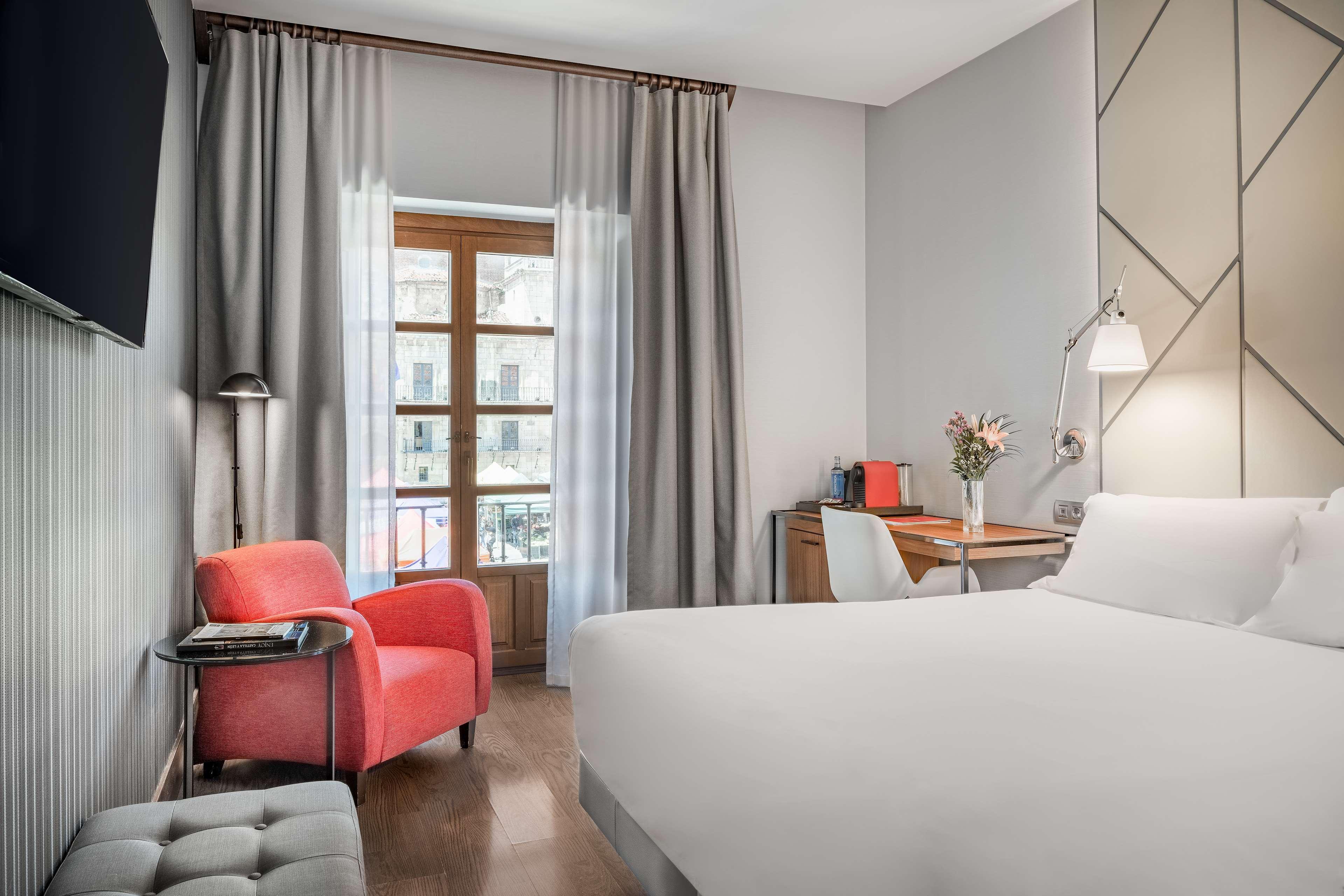 Nh Collection Leon Plaza Mayor Zewnętrze zdjęcie